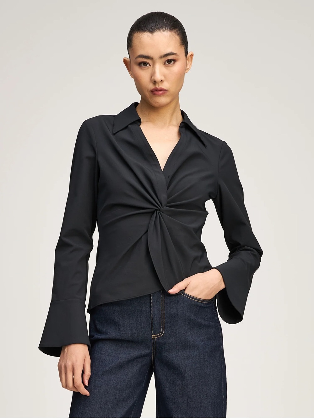 Cinq à Sept McKenna Twist Front Top